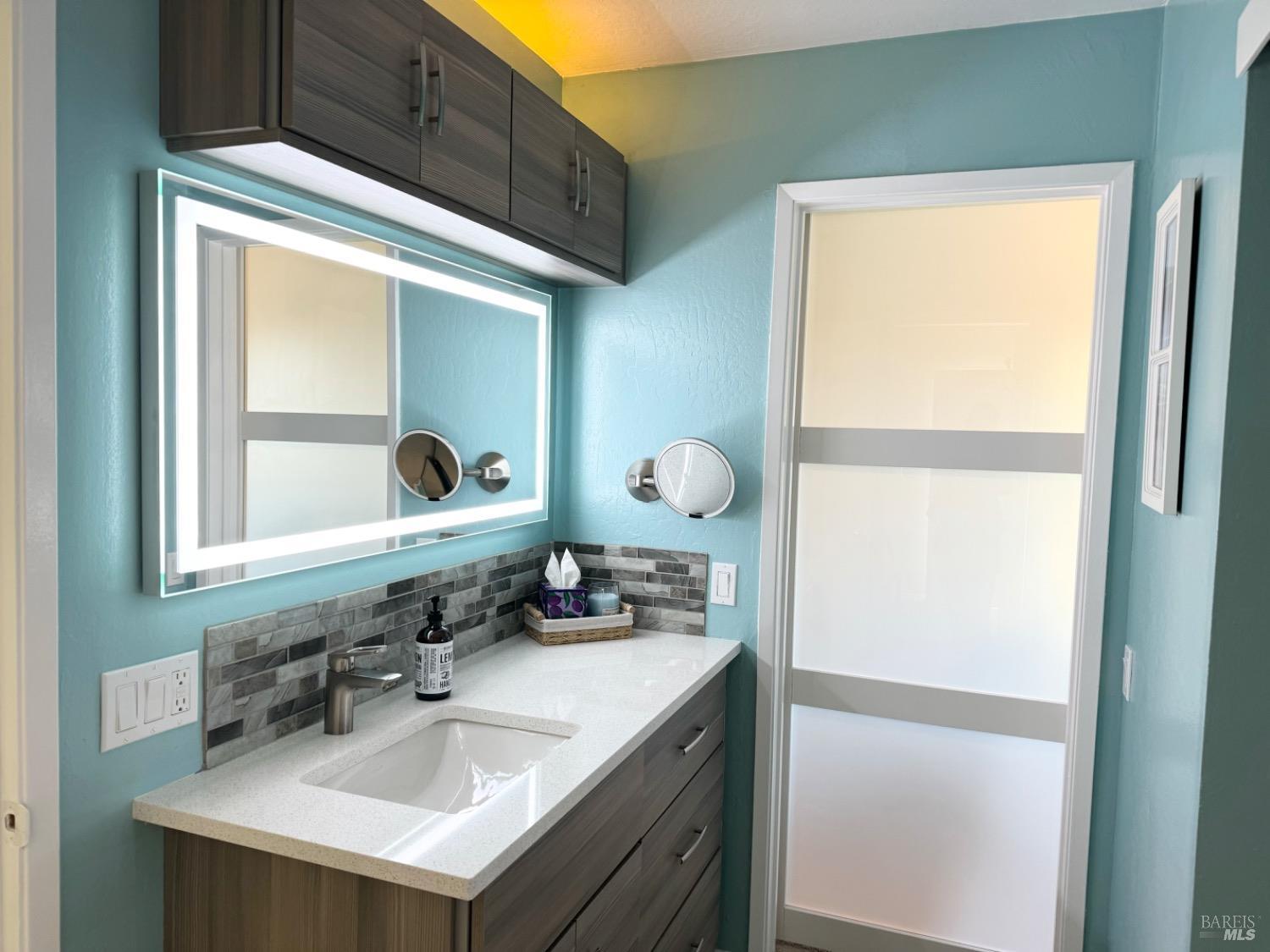 505 Larkspur Plaza Dr #8A