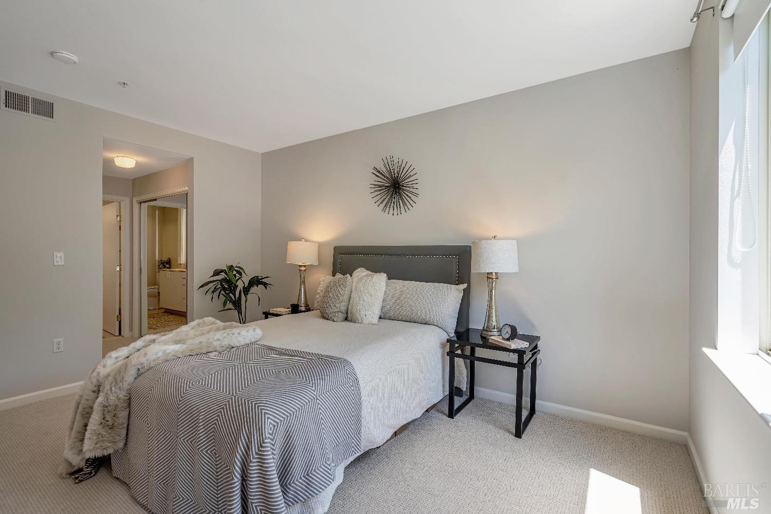 200 Deer Valley Rd #3B