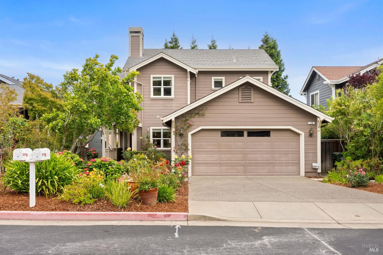 19 Madera Del Presidio Dr