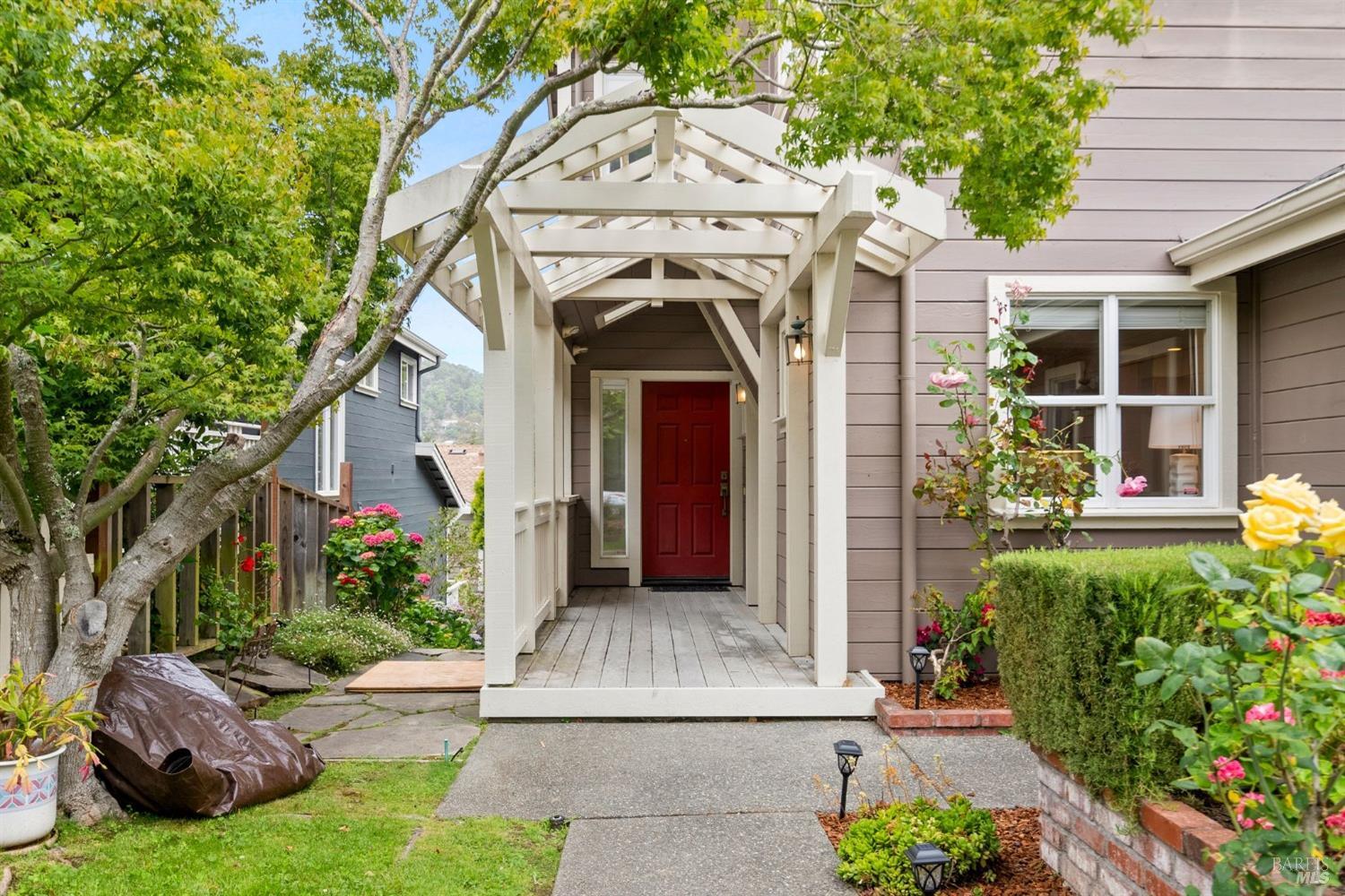 19 Madera Del Presidio Dr