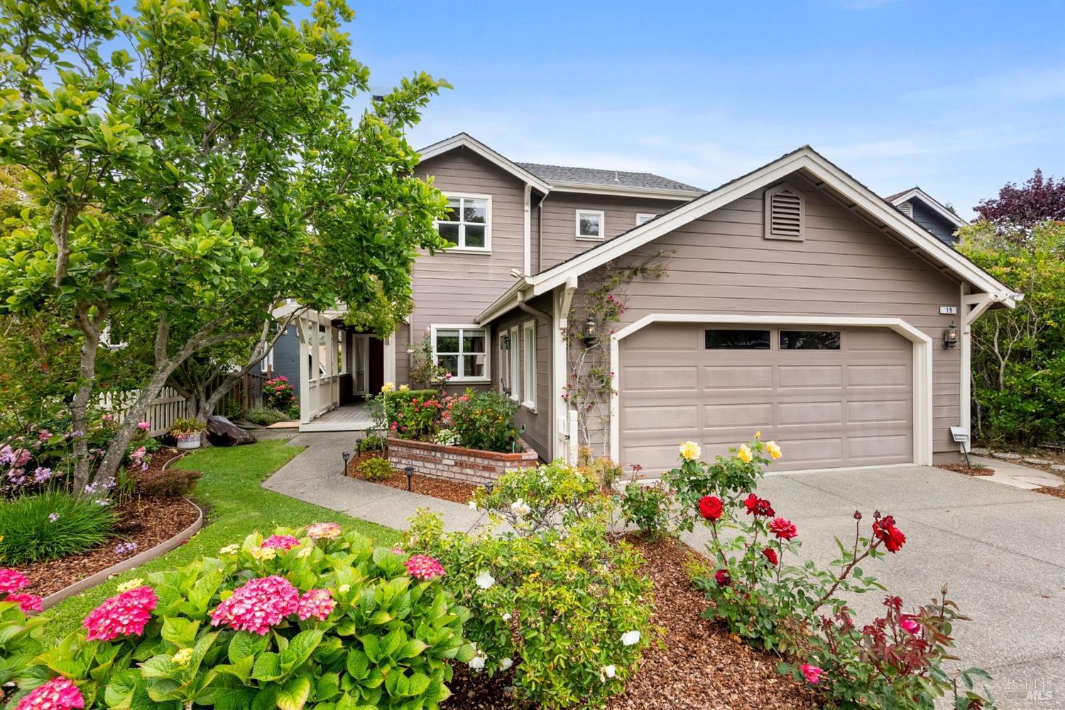 19 Madera Del Presidio Dr