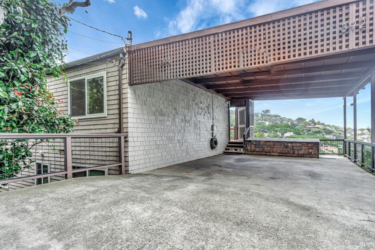 392-394 Sausalito Blvd