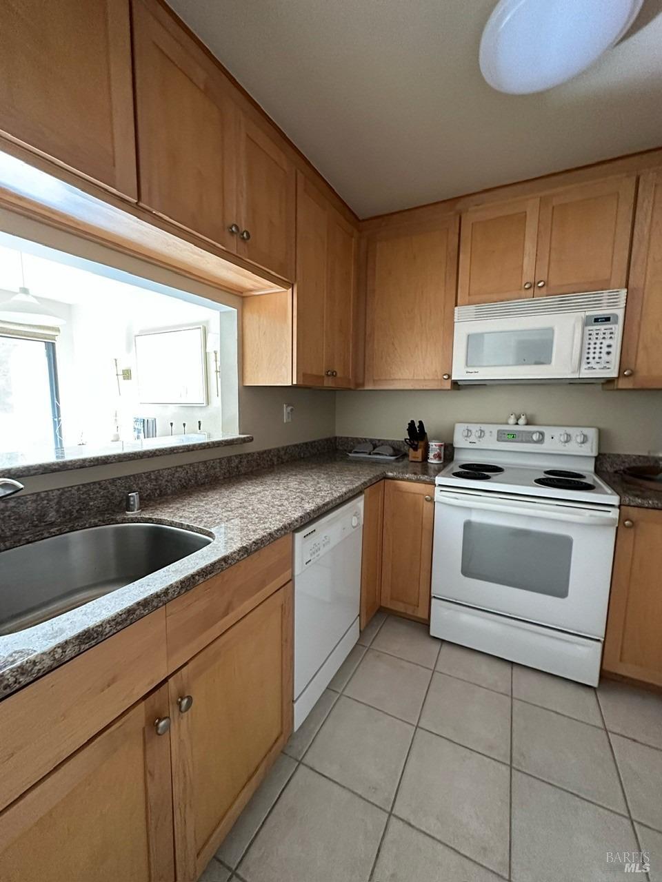 100 Marin Center Dr #51