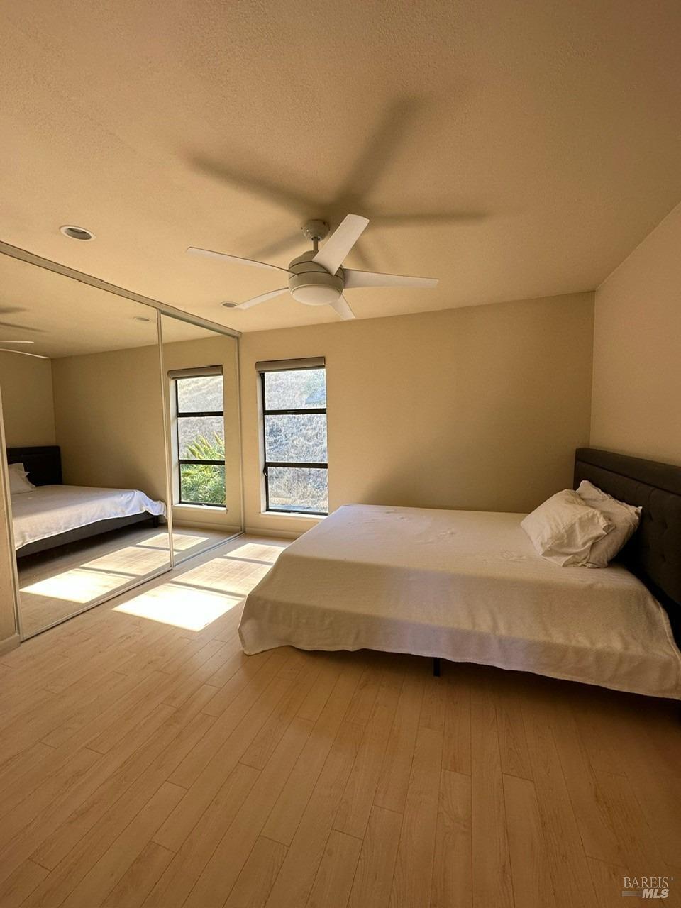 100 Marin Center Dr #51