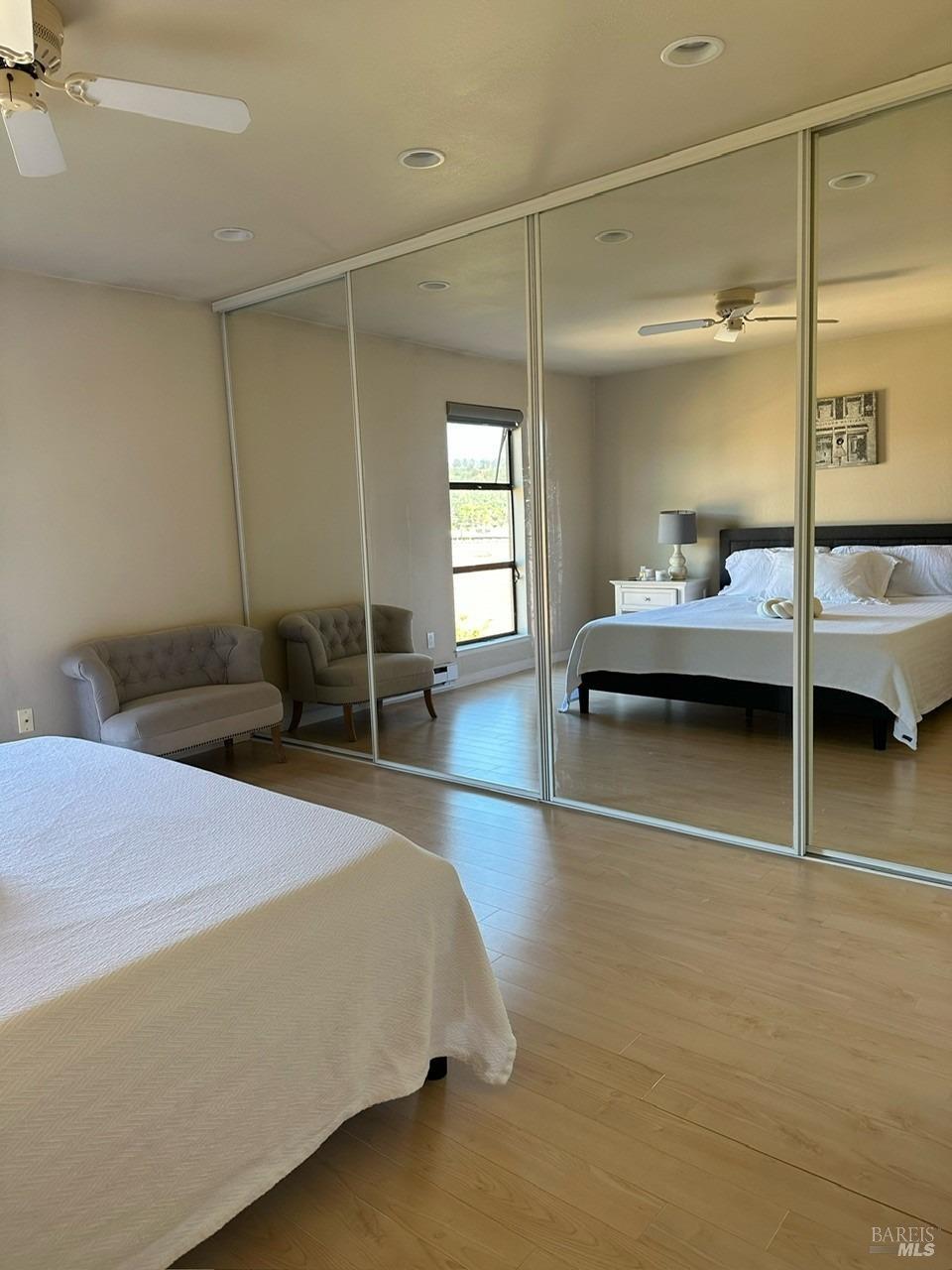 100 Marin Center Dr #51