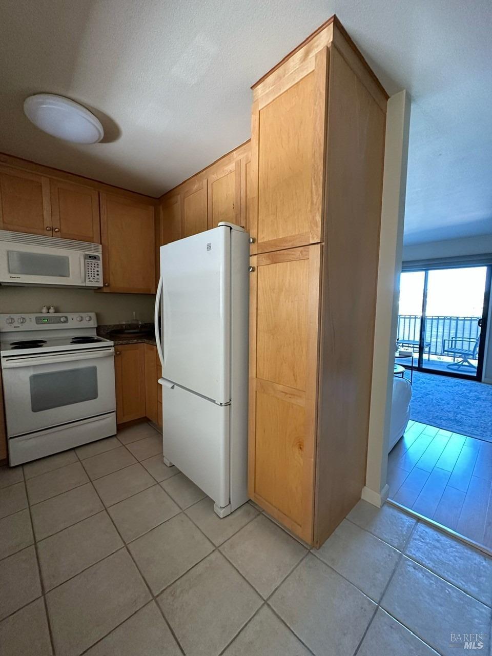 100 Marin Center Dr #51