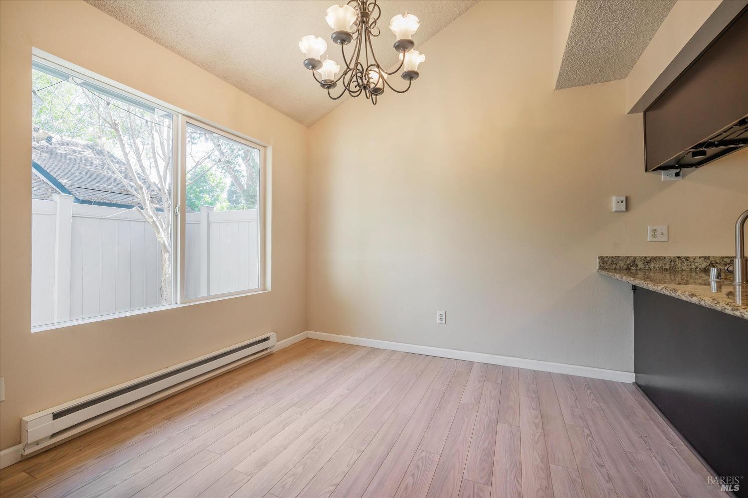 6627 Meadow Pines Ave