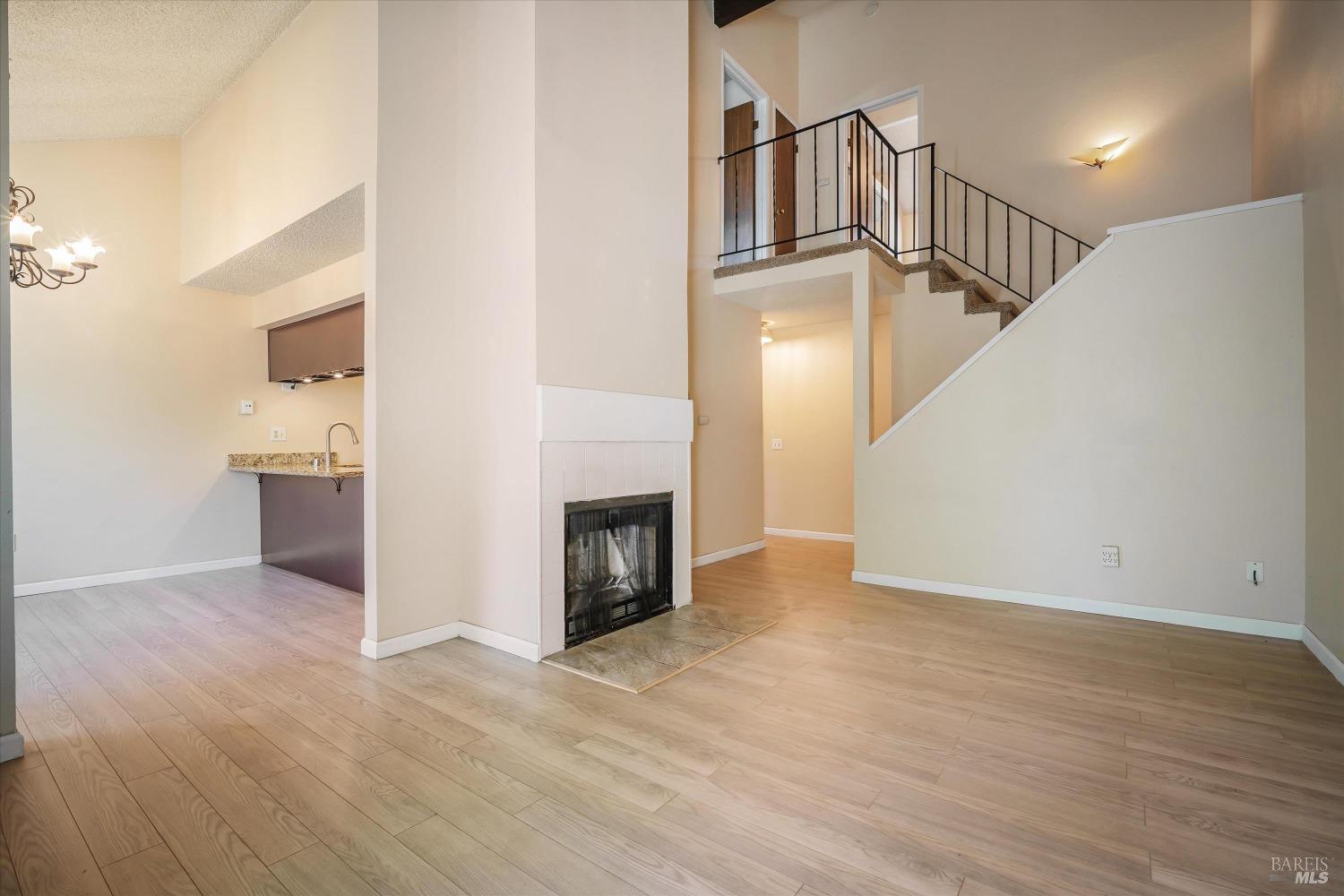 6627 Meadow Pines Ave