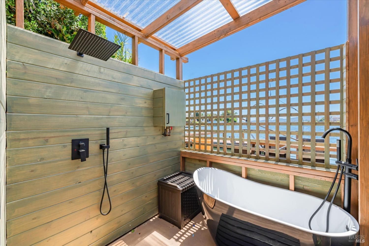 980 Bel Marin Keys Blvd