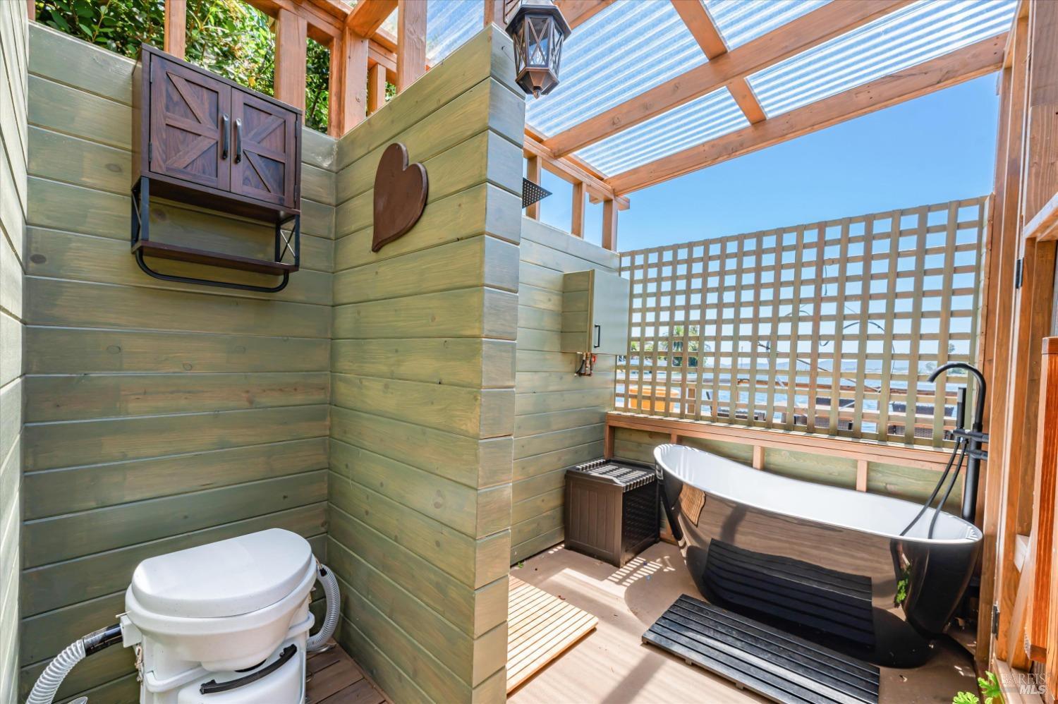 980 Bel Marin Keys Blvd