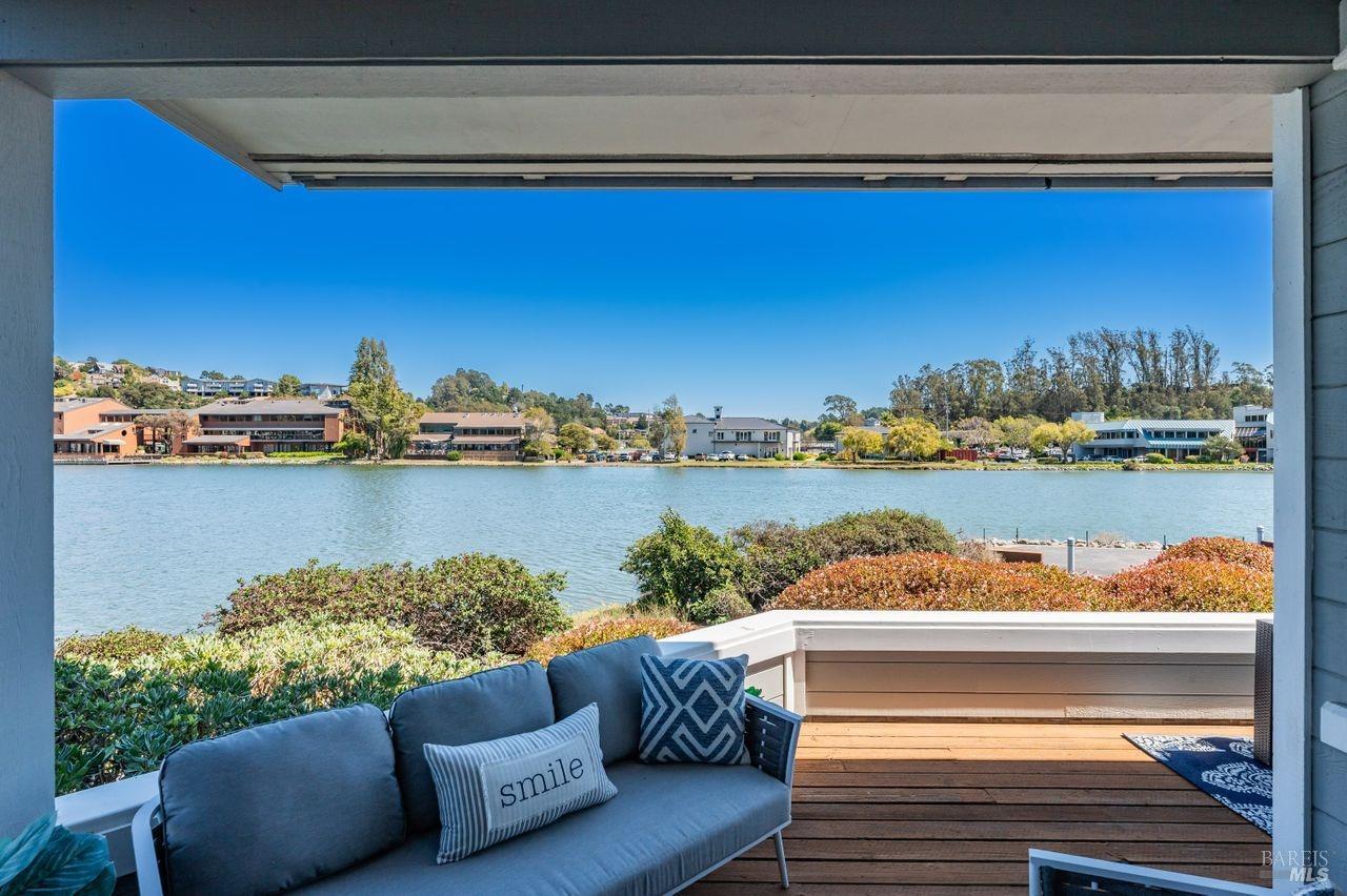 6050 Shelter Bay Ave