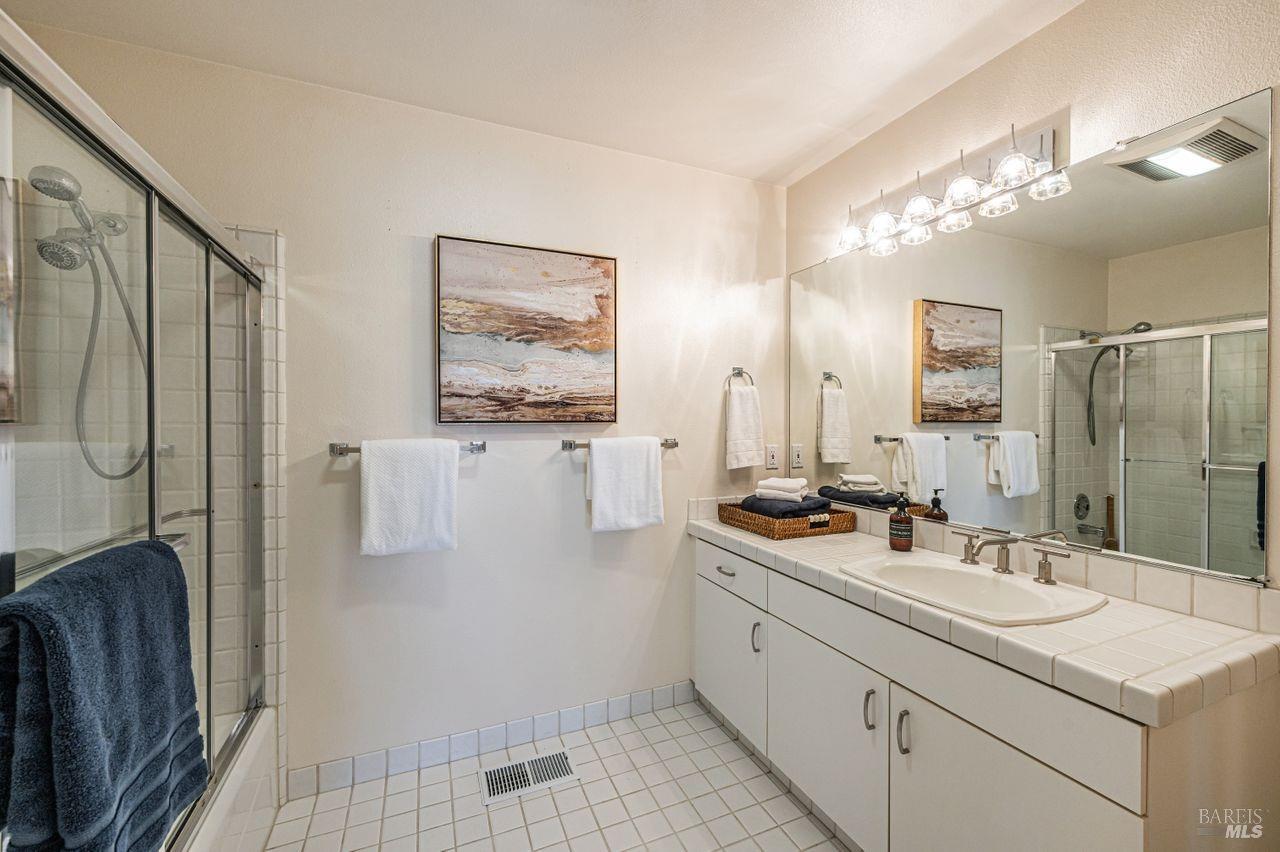 6050 Shelter Bay Ave