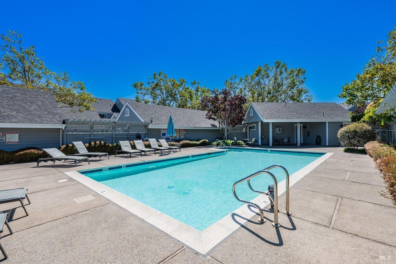 6050 Shelter Bay Ave