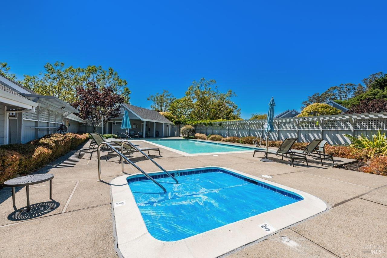 6050 Shelter Bay Ave