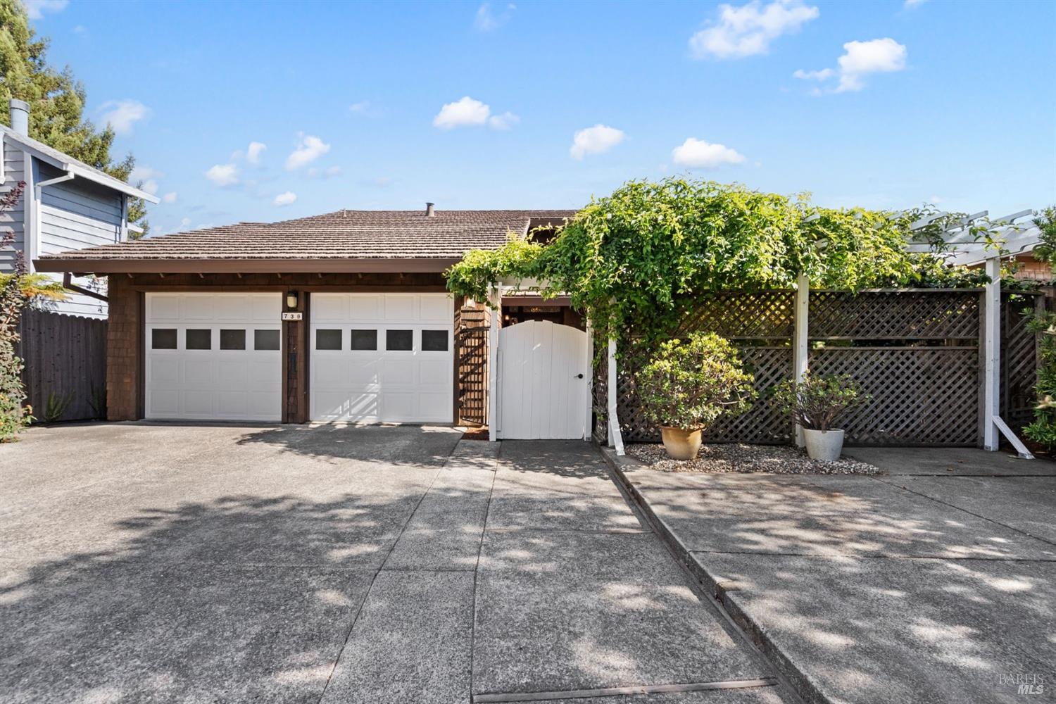 738 Point San Pedro Rd