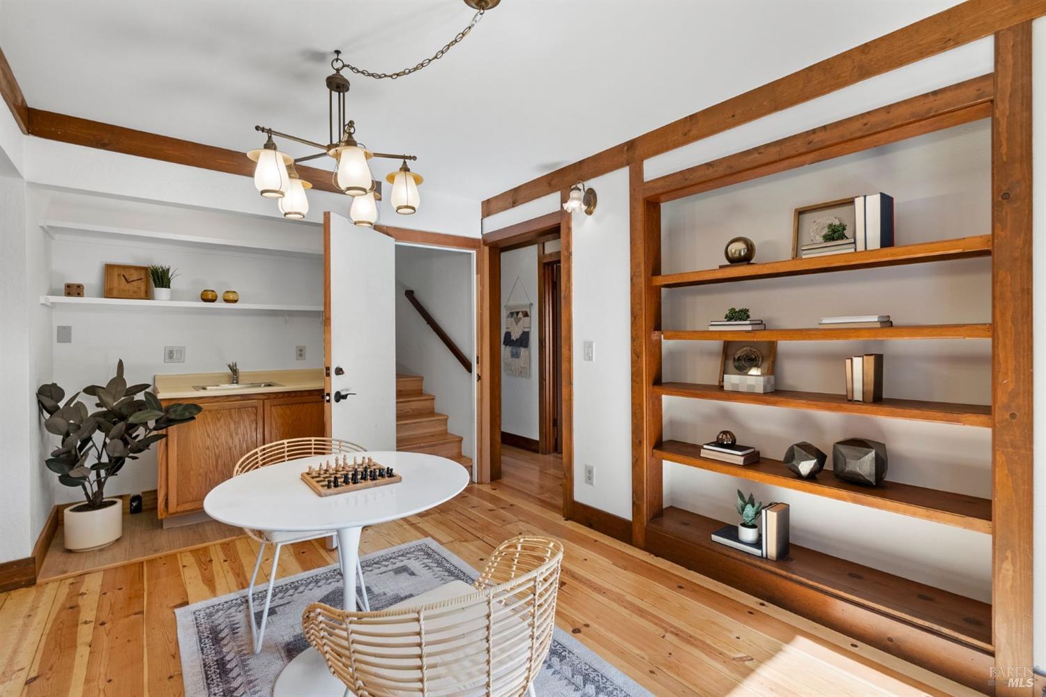 738 Point San Pedro Rd