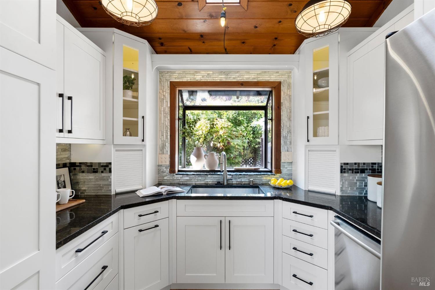 738 Point San Pedro Rd