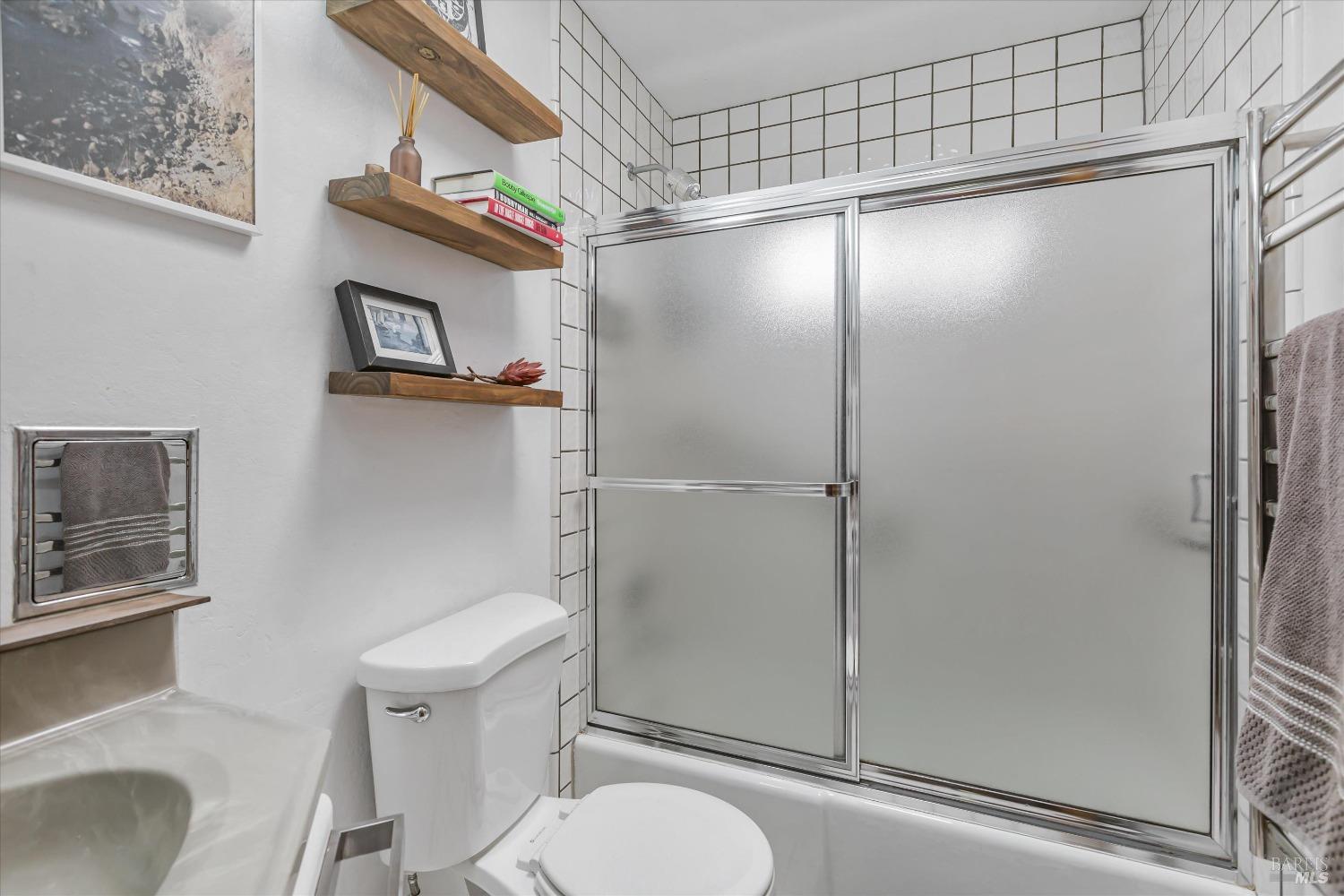 355 Corte Madera Ave