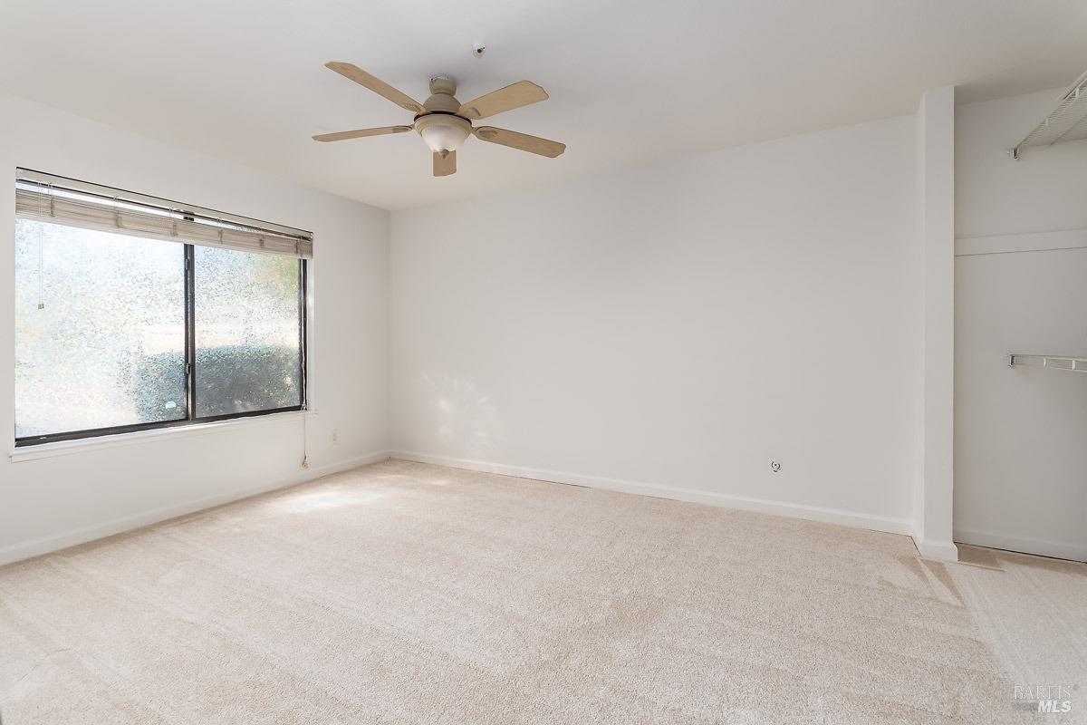 6100 Country Club Dr