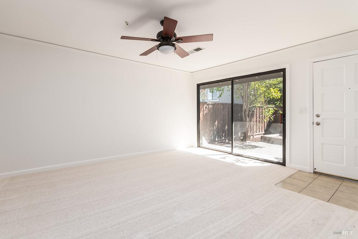 6100 Country Club Dr