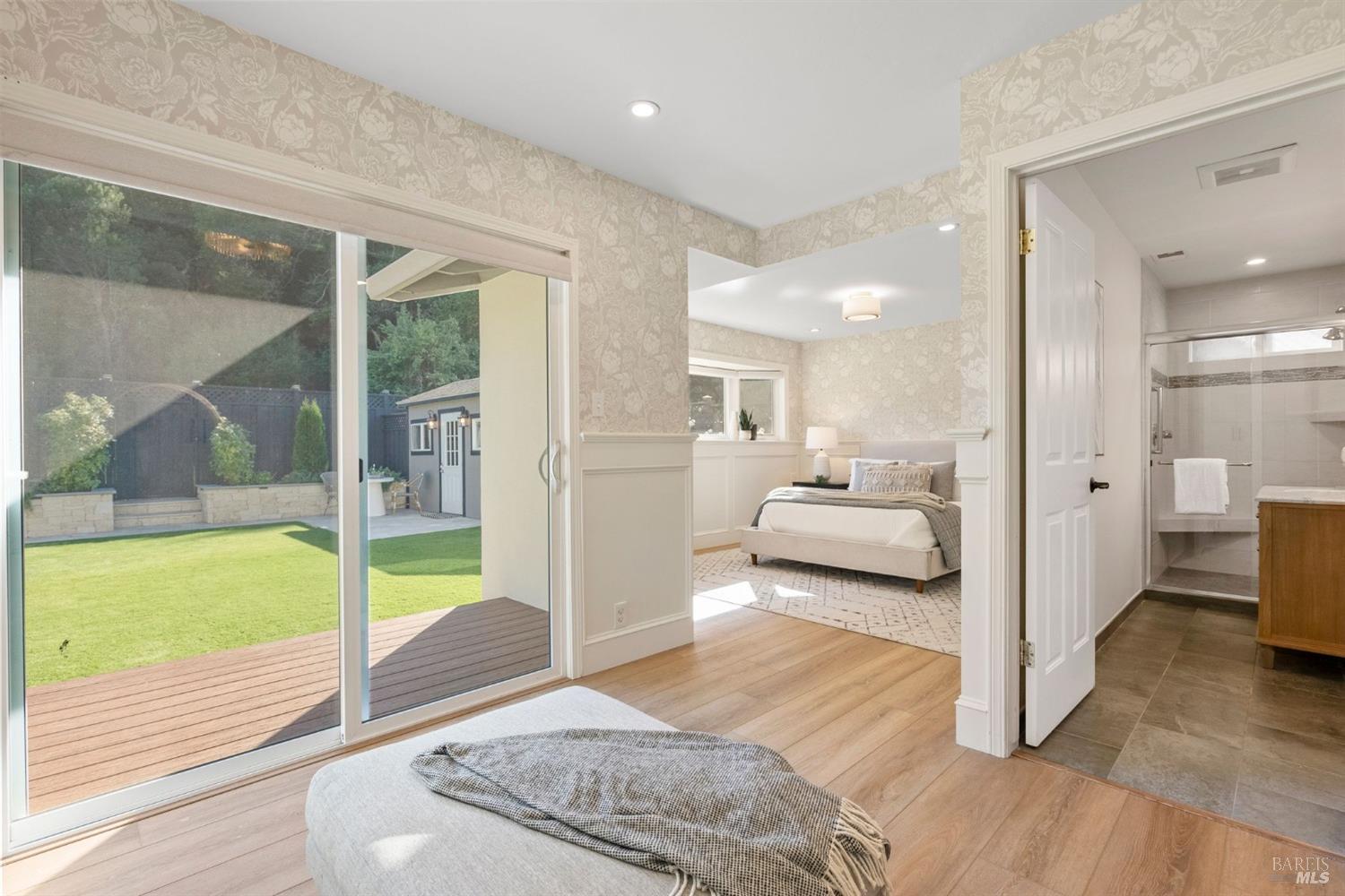 441 Alameda De La Loma