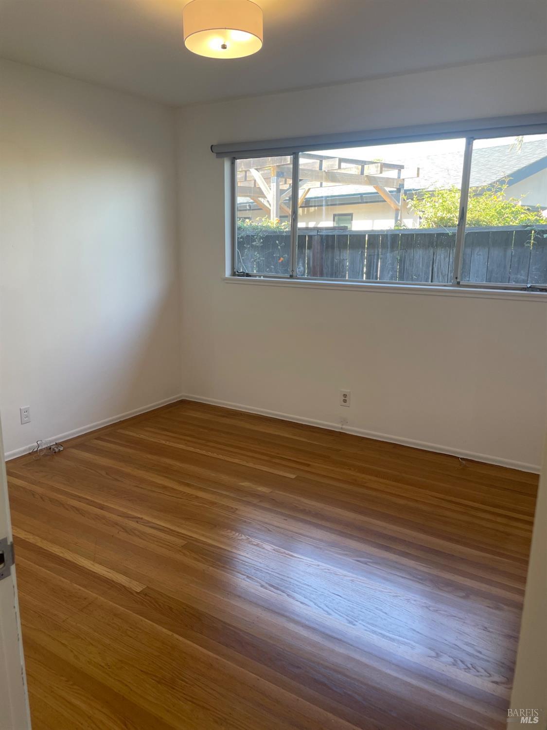 34-350 Bon Chickasaw Ct