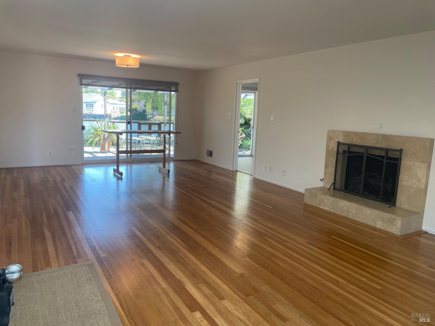 34-350 Bon Chickasaw Ct