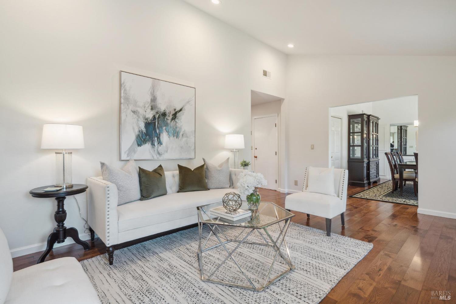 80 Twelveoak Hill Dr