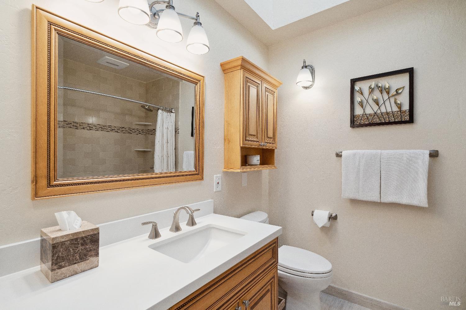 80 Twelveoak Hill Dr