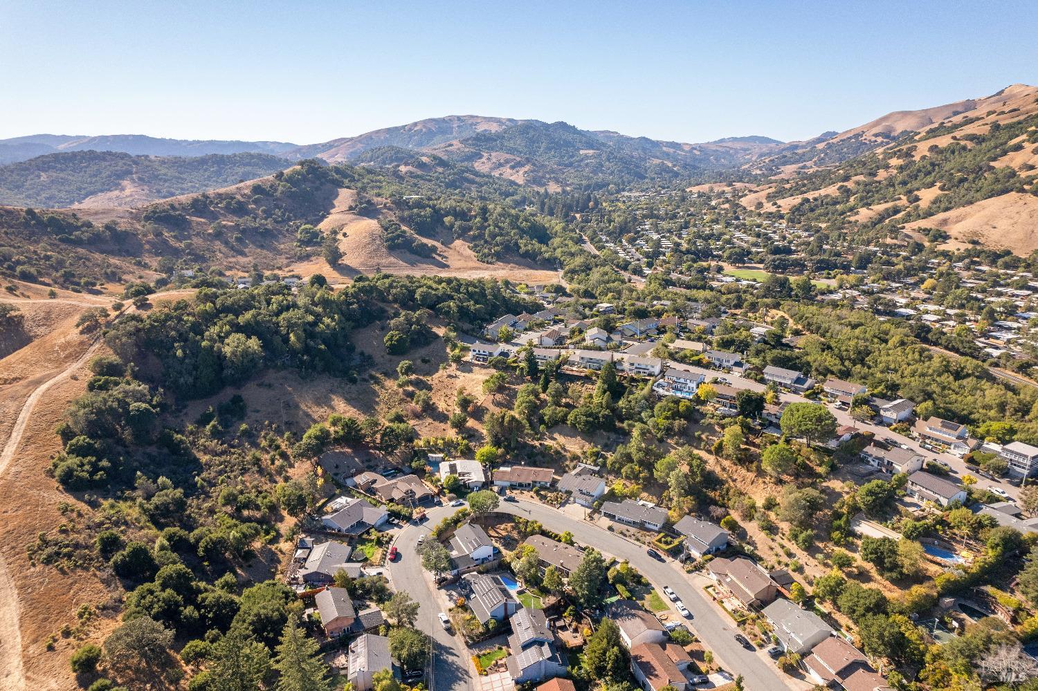 80 Twelveoak Hill Dr