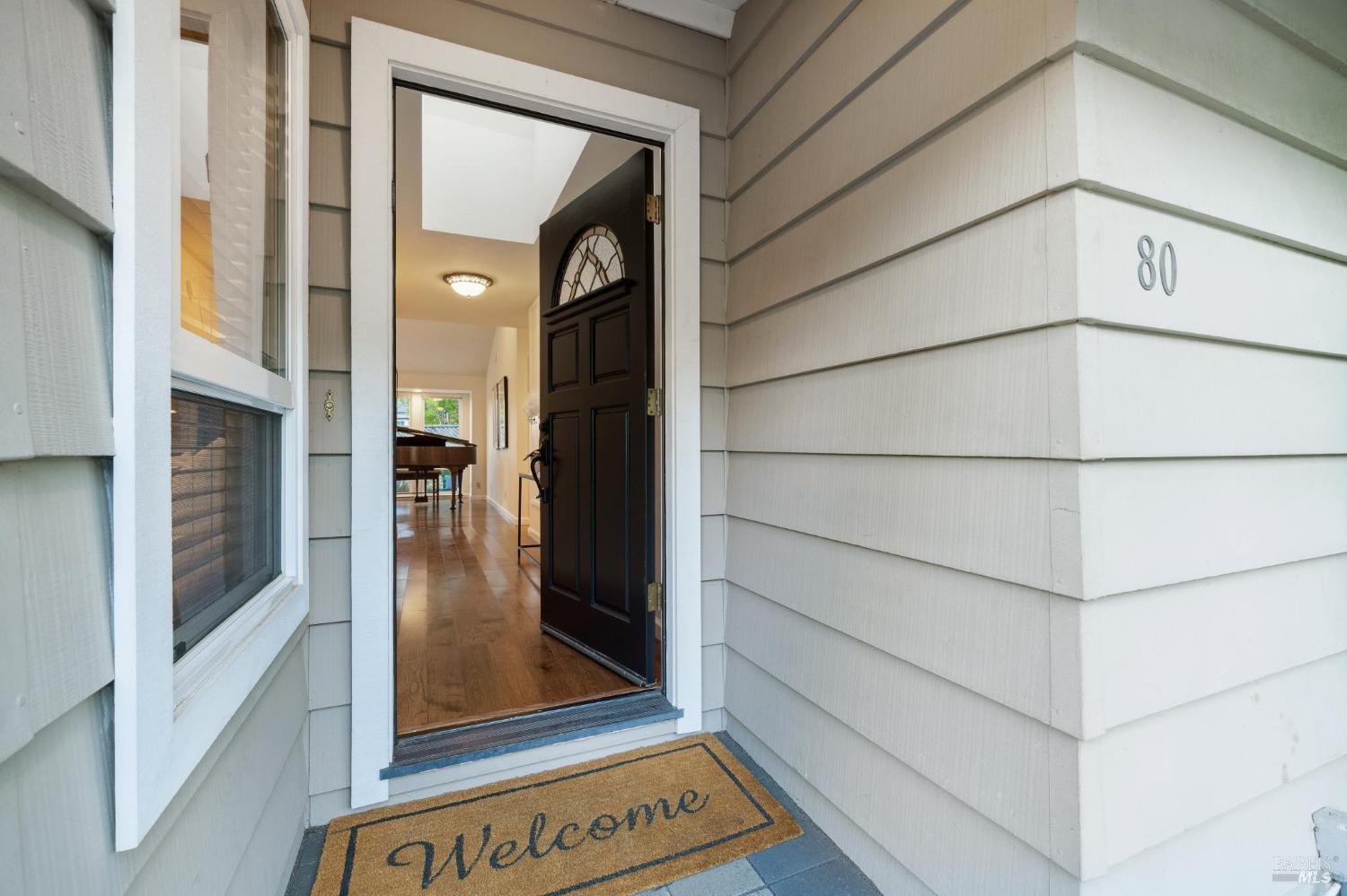 80 Twelveoak Hill Dr