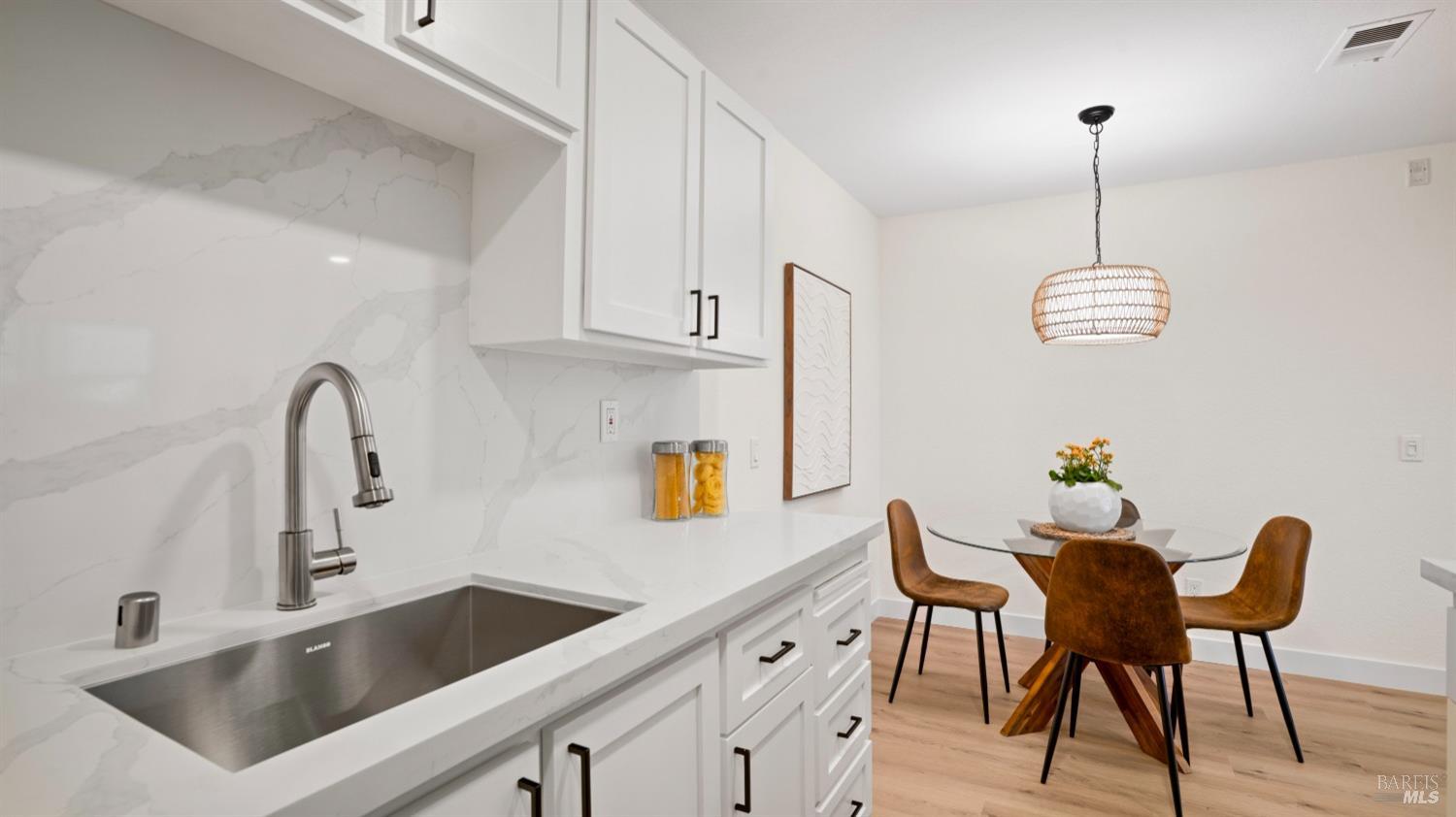 8201 Camino Colegio #125