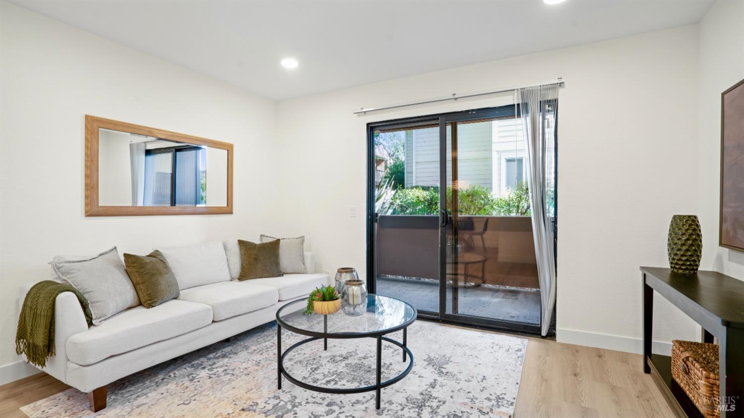 8201 Camino Colegio #125