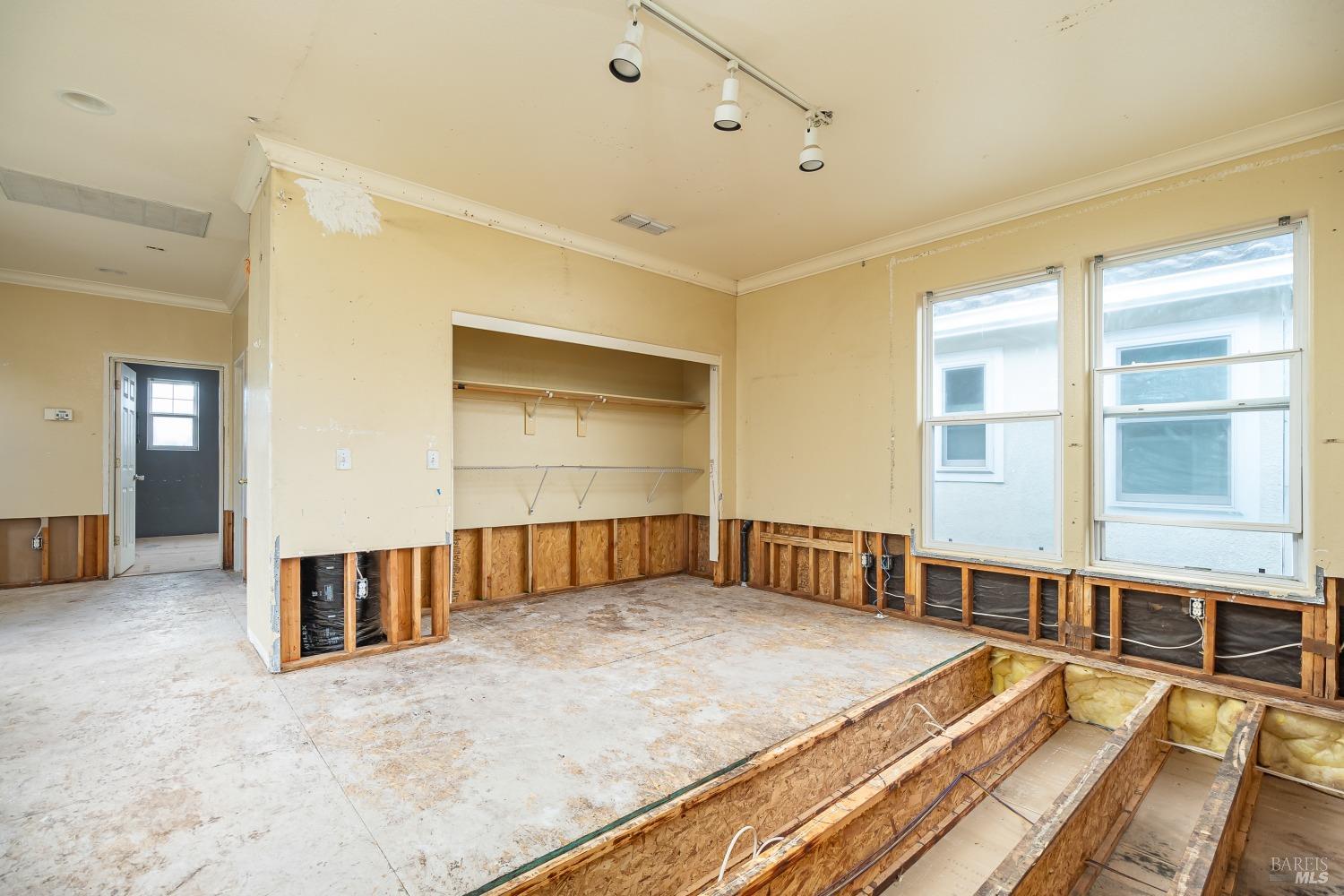 3923 New Zealand Ave