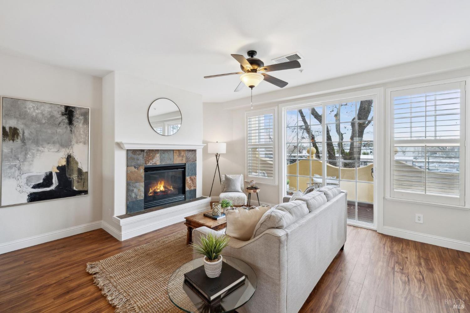 202 Windsor River Rd