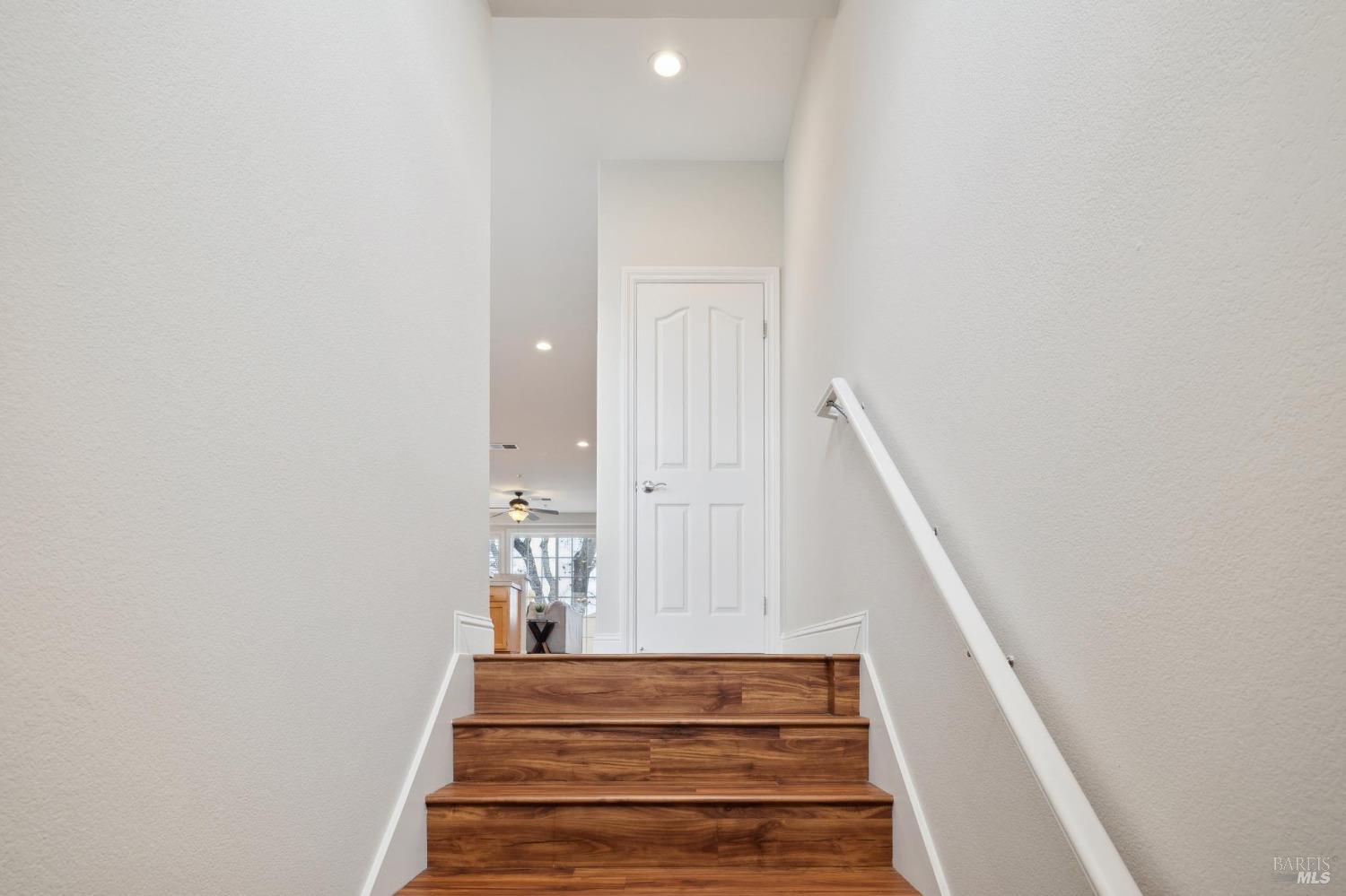 202 Windsor River Rd