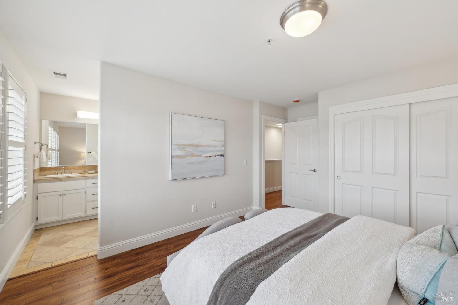 202 Windsor River Rd