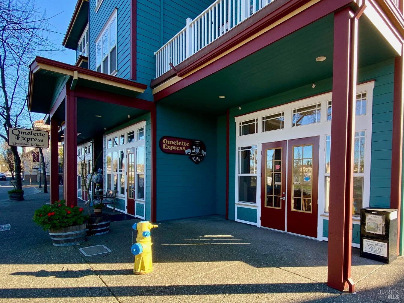 202 Windsor River Rd