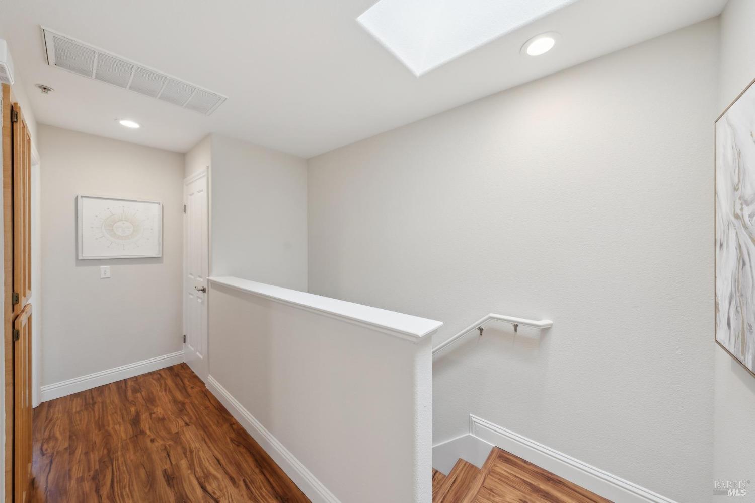 202 Windsor River Rd