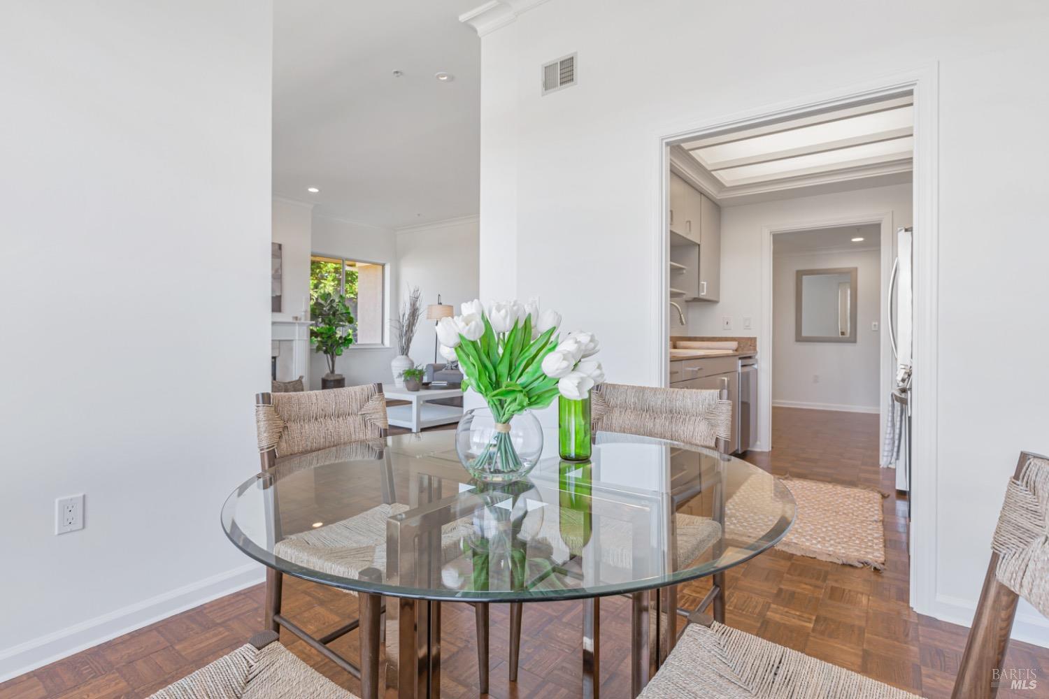 200 Deer Valley Rd #3K