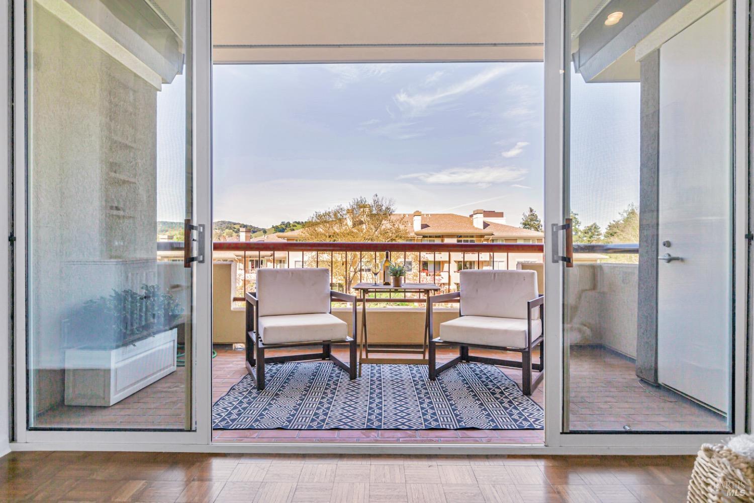 200 Deer Valley Rd #3K