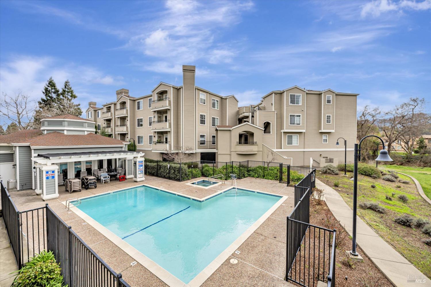 852 Diablo Ave #110