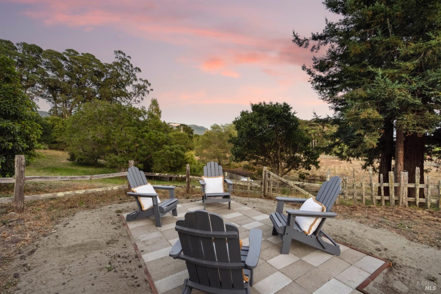 125 Horseshoe Hill Rd