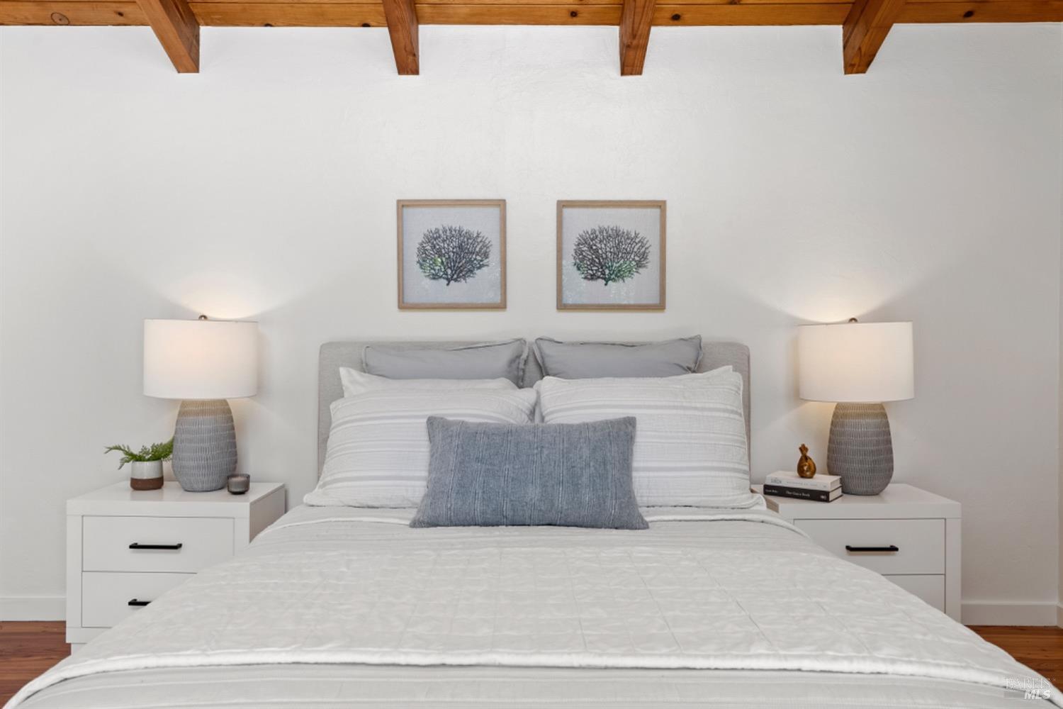 125 Horseshoe Hill Rd