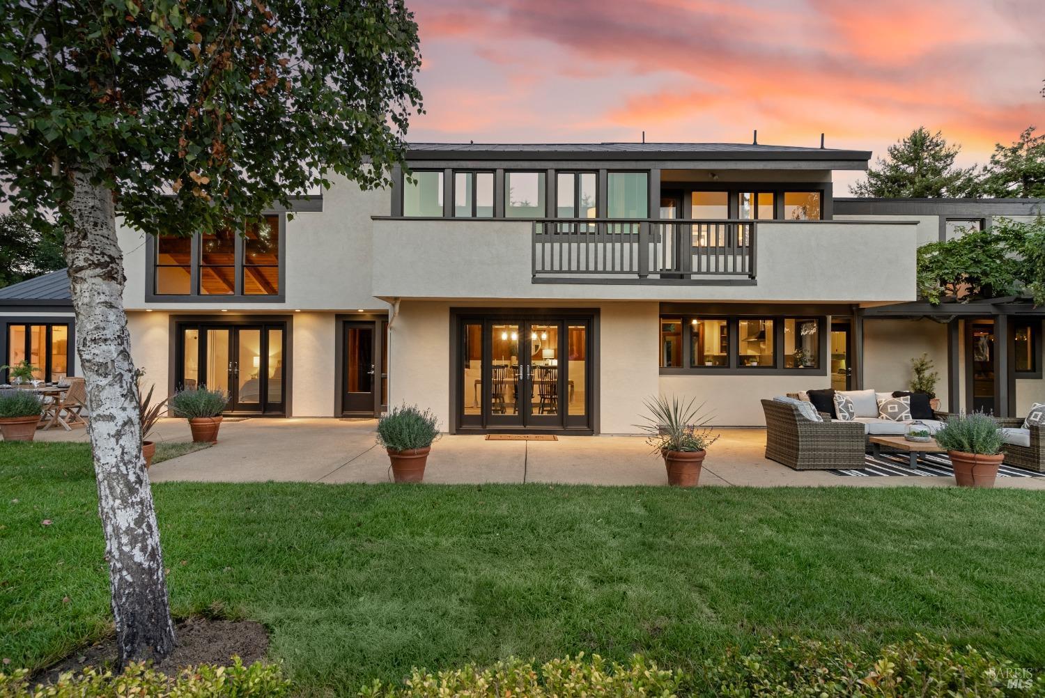 125 Horseshoe Hill Rd