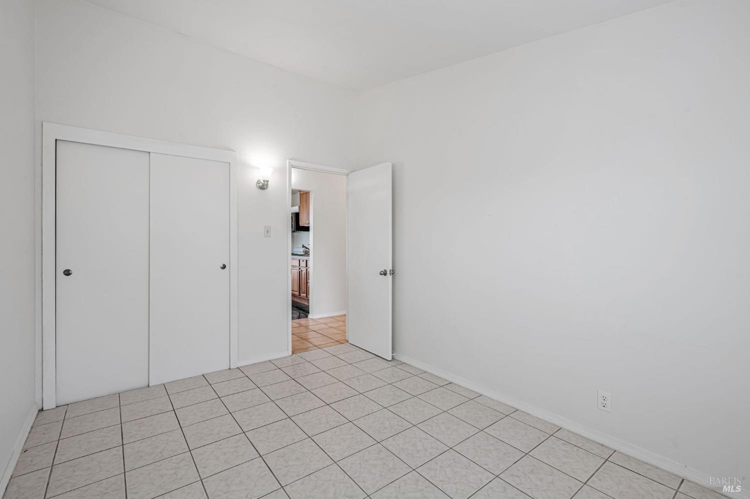 605 Rosal Way