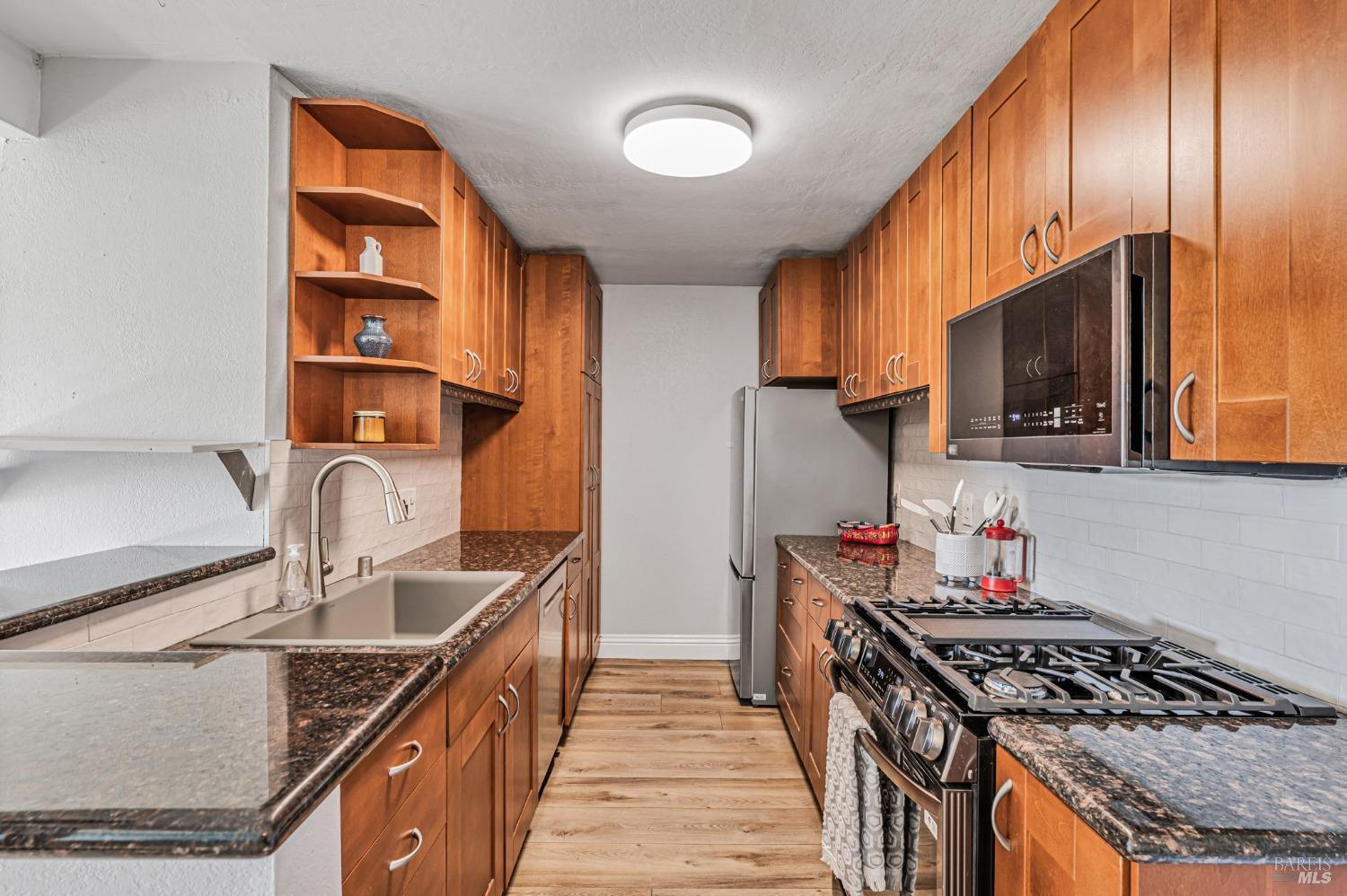 158 Larkspur Plaza Dr