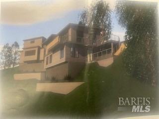 10 East Laverne Ave