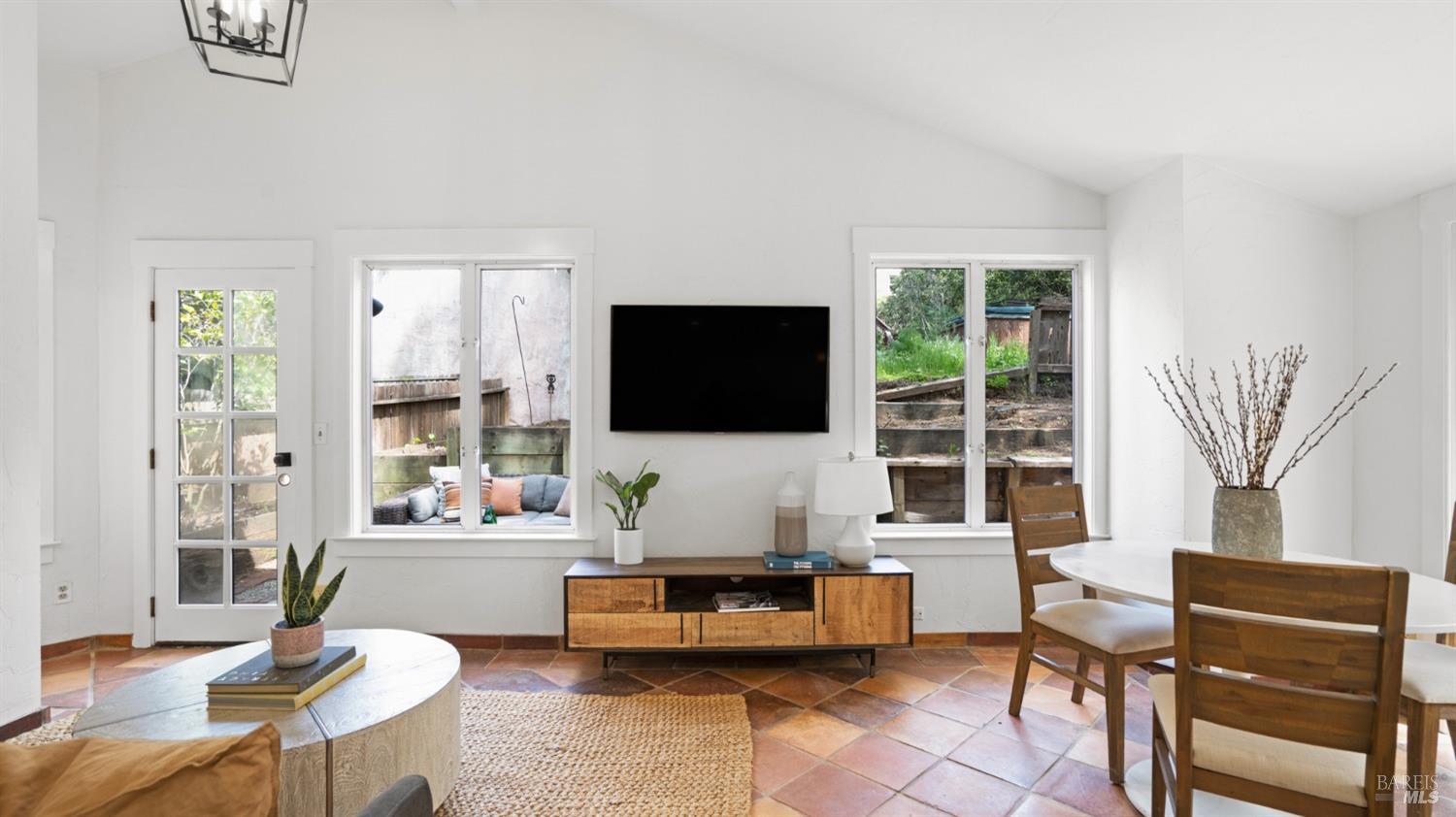 1648 San Anselmo Ave