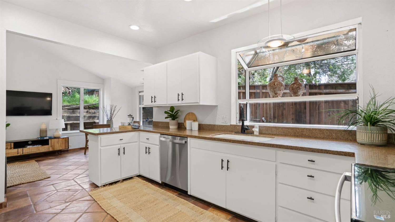 1648 San Anselmo Ave